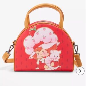 Loungefly Strawberry Shortcake & Custard Scented
Crossbody Bag